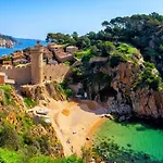 Josep Folch - Centro, Parking Y A/c Tossa Tossa de Mar